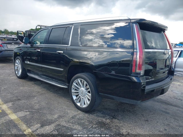 46181226 :رقم المزاد ، 1GYS3SKJ8FR544049 vin ، 2015 Cadillac Escalade Esv Luxury مزاد بيع