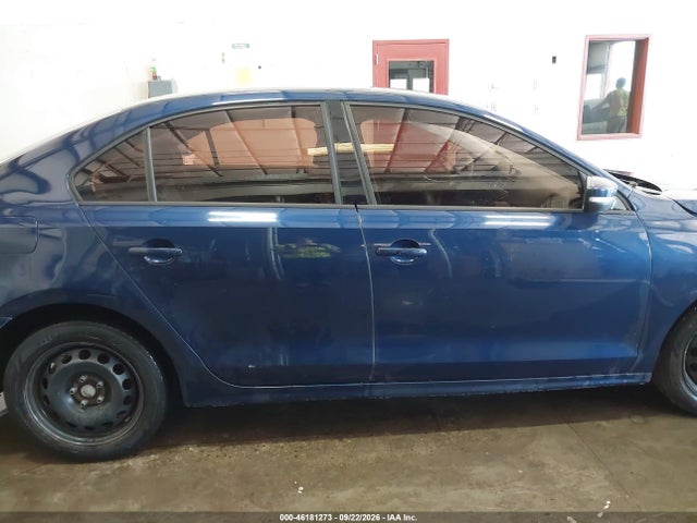 46181273 :رقم المزاد ، 3VWDZ7AJ5BM073420 vin ، 2011 Volkswagen Jetta 2.5l Se مزاد بيع