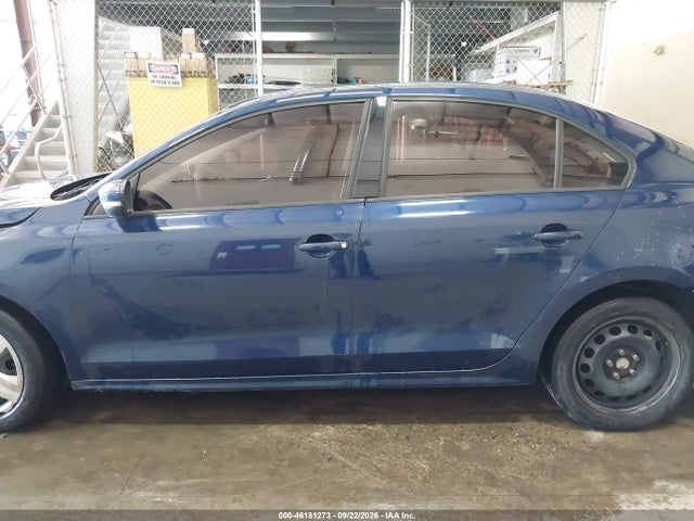 46181273 :رقم المزاد ، 3VWDZ7AJ5BM073420 vin ، 2011 Volkswagen Jetta 2.5l Se مزاد بيع