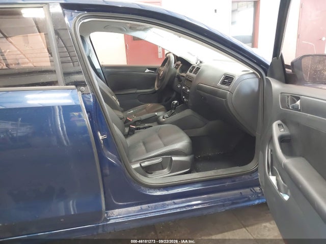 46181273 :رقم المزاد ، 3VWDZ7AJ5BM073420 vin ، 2011 Volkswagen Jetta 2.5l Se مزاد بيع