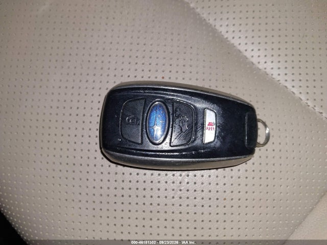 46181302 :رقم المزاد ، 4S4BSBNC3G3282706 vin ، 2016 Subaru Outback 2.5i Limited مزاد بيع