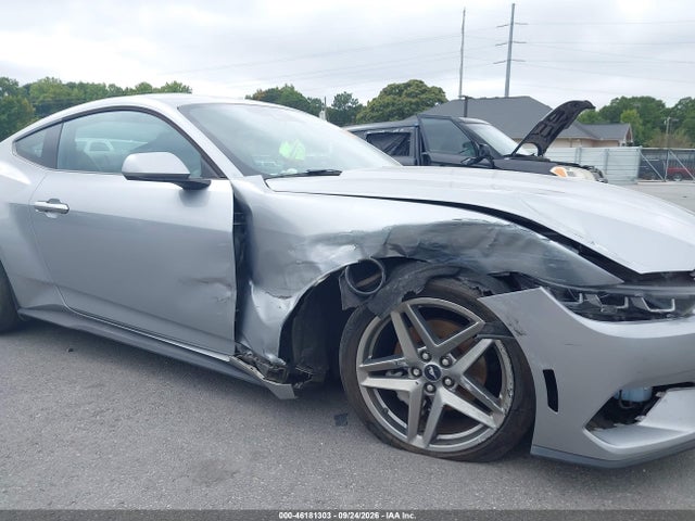 2024 Ford Mustang Ecoboost Fastback მანქანა იყიდება აუქციონზე, vin: 1FA6P8THXR5122375, აუქციონის ნომერი: 46181303