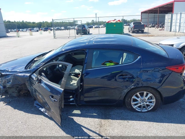 2016 Mazda Mazda3 I Sport მანქანა იყიდება აუქციონზე, vin: JM1BM1U73G1321884, აუქციონის ნომერი: 46181321