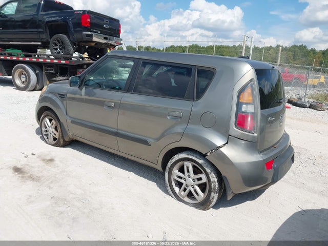 2010 Kia Soul + მანქანა იყიდება აუქციონზე, vin: KNDJT2A27A7053293, აუქციონის ნომერი: 46181326