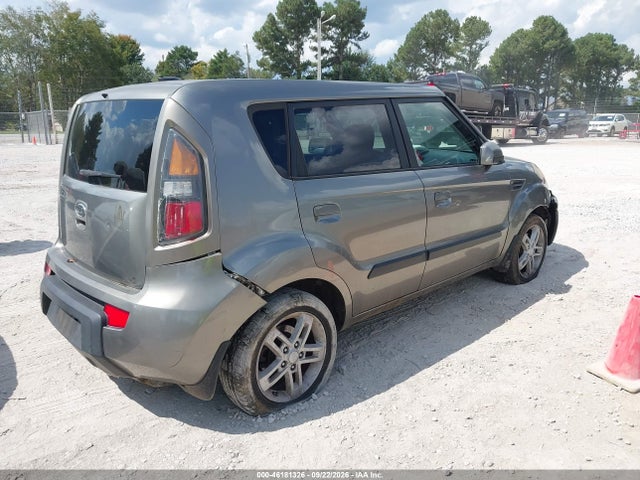 2010 Kia Soul + მანქანა იყიდება აუქციონზე, vin: KNDJT2A27A7053293, აუქციონის ნომერი: 46181326