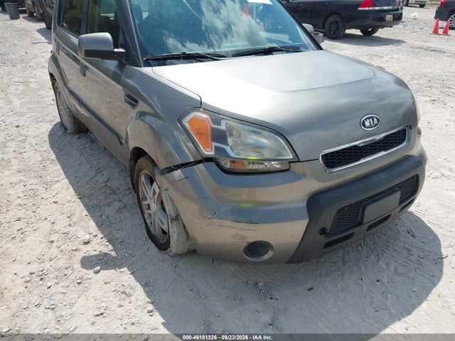 2010 Kia Soul + მანქანა იყიდება აუქციონზე, vin: KNDJT2A27A7053293, აუქციონის ნომერი: 46181326