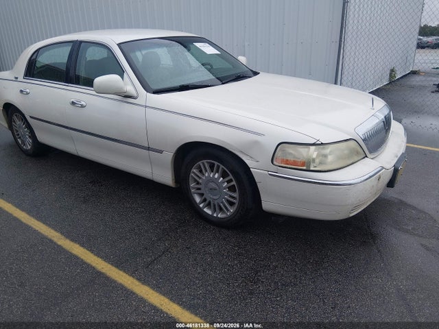 Aukcja sprzedaży 2006 Lincoln Town Car Signature Limited, vin: 1LNHM82W56Y600574, numer aukcji: 46181338