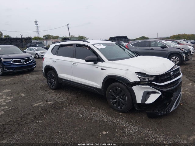 Продаж на аукціоні авто 2022 Volkswagen Taos S, vin: 3VVDX7B27NM036360, номер лоту: 46181393