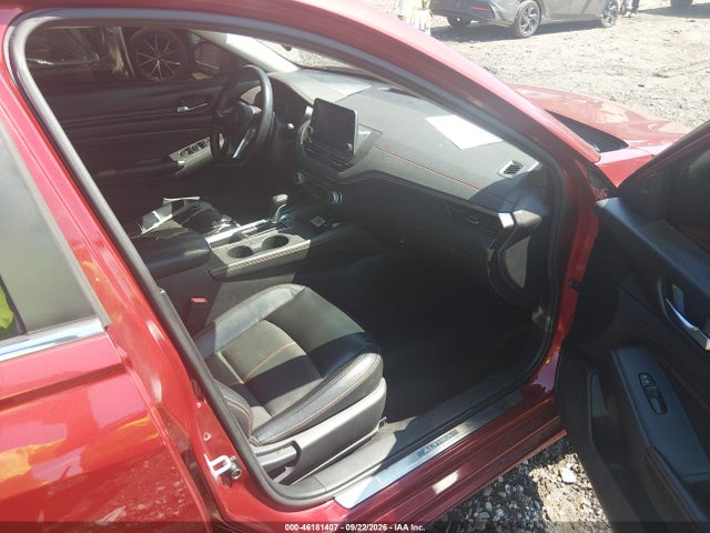 1N4BL4CV6KC164911 Nissan Altima 2.5 Sr