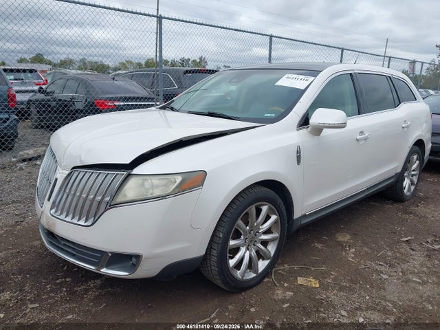 46181410 :رقم المزاد ، 2LMHJ5FR7BBJ50143 vin ، 2011 Lincoln Mkt مزاد بيع