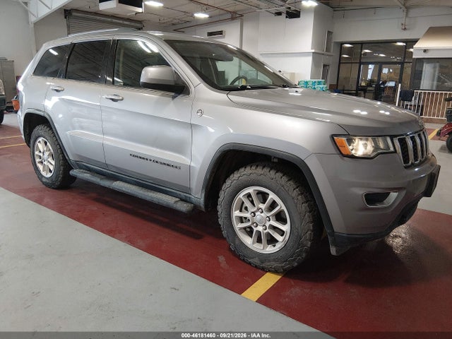 2019 Jeep Grand Cherokee Laredo E 4x4 მანქანა იყიდება აუქციონზე, vin: 1C4RJFAG7KC754260, აუქციონის ნომერი: 46181460