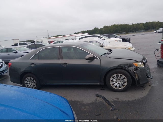 46181465 :رقم المزاد ، 4T1BF1FK4DU684311 vin ، 2013 Toyota Camry Le مزاد بيع