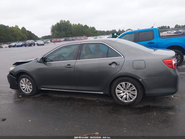 46181465 :رقم المزاد ، 4T1BF1FK4DU684311 vin ، 2013 Toyota Camry Le مزاد بيع