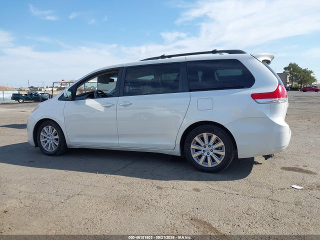 Продажа на аукционе авто 2011 Toyota Sienna Limited, vin: 5TDDK3DC9BS029840, номер лота: 46181503