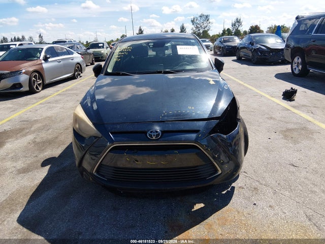 46181523 :رقم المزاد ، 3MYDLBYV2JY314679 vin ، 2018 Toyota Yaris Ia مزاد بيع