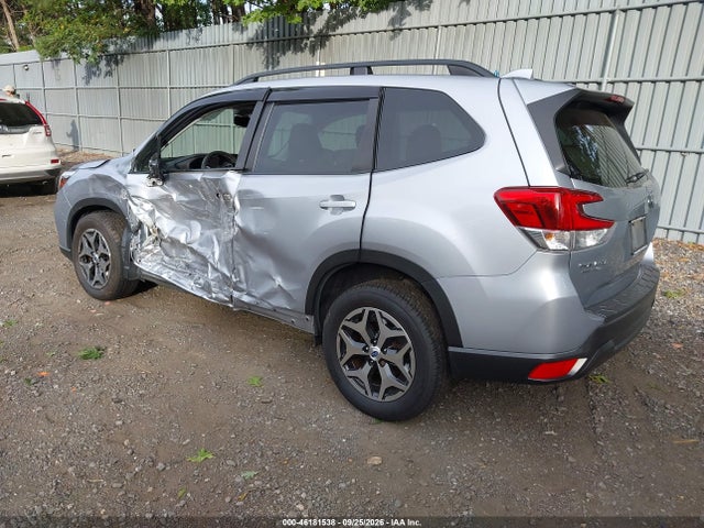 Продажа на аукционе авто 2020 Subaru Forester Premium, vin: JF2SKAGCXLH464431, номер лота: 46181538