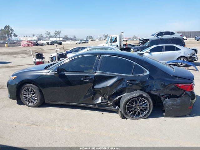 46181542 :رقم المزاد ، 58ABK1GG1JU084713 vin ، 2018 Lexus Es 350 مزاد بيع