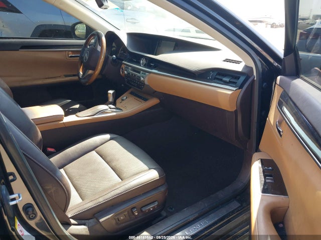 46181542 :رقم المزاد ، 58ABK1GG1JU084713 vin ، 2018 Lexus Es 350 مزاد بيع