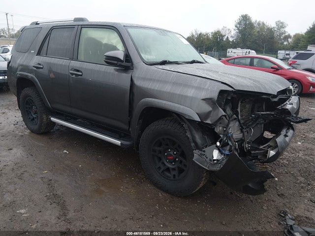 Auction sale of the 2019 Toyota 4runner Sr5, vin: JTEBU5JR1K5691774, lot number: 46181569