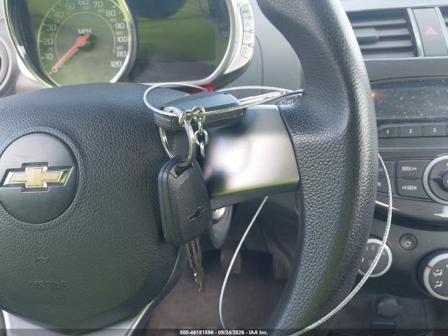 Продажа на аукционе авто 2013 Chevrolet Spark Ls Manual, vin: KL8CA6S94DC583131, номер лота: 46181596