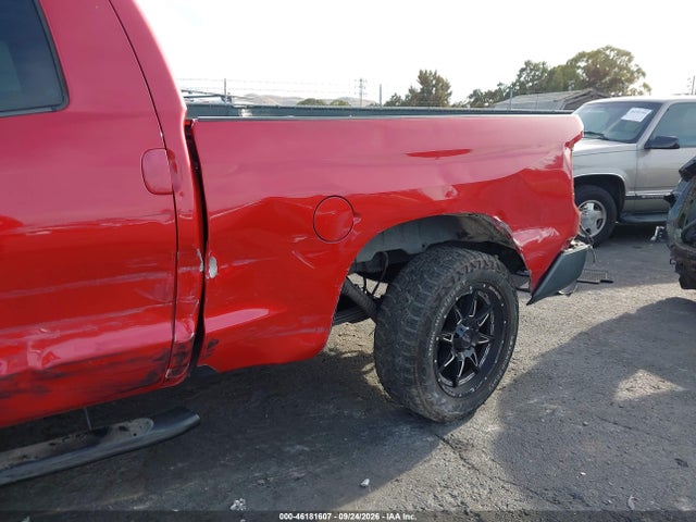5TFRM5F13JX130937 Toyota Tundra Sr 4.6l V8
