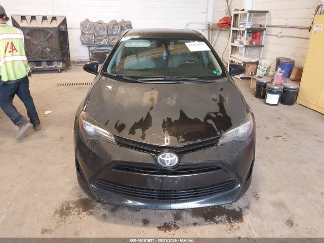 2018 Toyota Corolla Le მანქანა იყიდება აუქციონზე, vin: 2T1BURHE0JC991726, აუქციონის ნომერი: 46181627