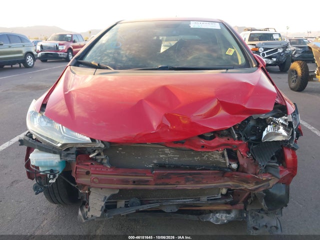 46181645 :رقم المزاد ، 3HGGK5H47KM739171 vin ، 2019 Honda Fit Lx مزاد بيع