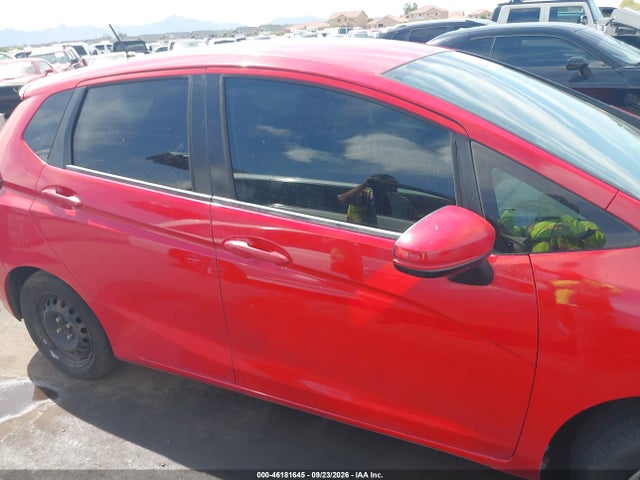 46181645 :رقم المزاد ، 3HGGK5H47KM739171 vin ، 2019 Honda Fit Lx مزاد بيع
