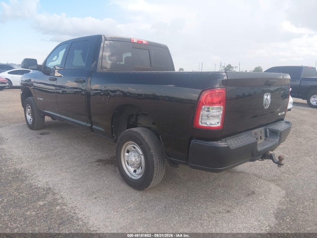 46181652 :رقم المزاد ، 3C6UR5CJ8LG243331 vin ، 2020 Ram 2500 Tradesman  4x4 6'4 Box مزاد بيع