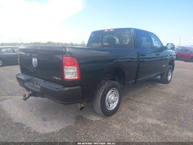 46181652 :رقم المزاد ، 3C6UR5CJ8LG243331 vin ، 2020 Ram 2500 Tradesman  4x4 6'4 Box مزاد بيع