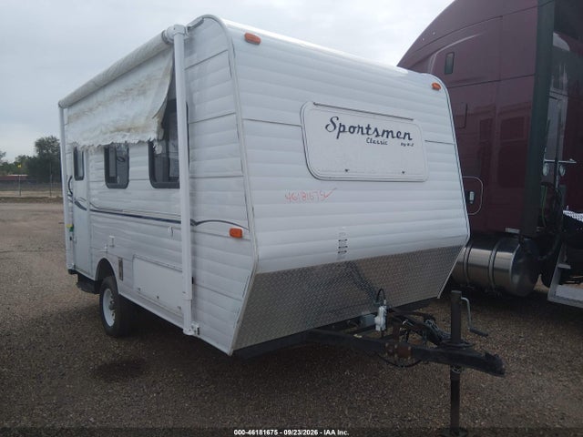 46181675 :رقم المزاد ، 4EXTK1414B5038688 vin ، 2011 Sportsmen 13 Camper Trailer مزاد بيع
