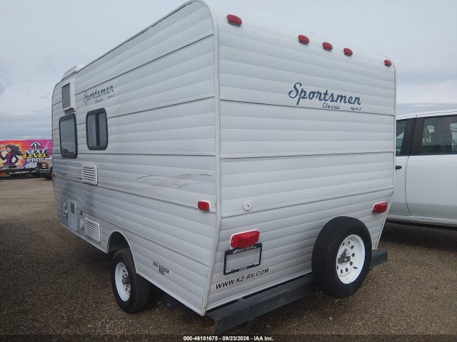46181675 :رقم المزاد ، 4EXTK1414B5038688 vin ، 2011 Sportsmen 13 Camper Trailer مزاد بيع