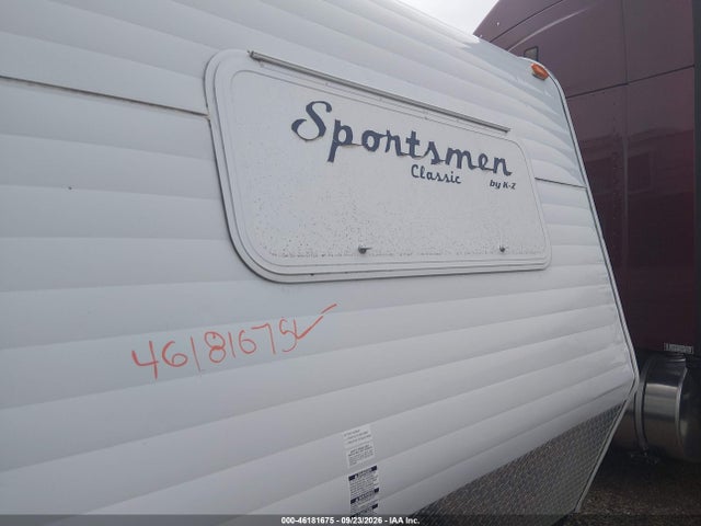 46181675 :رقم المزاد ، 4EXTK1414B5038688 vin ، 2011 Sportsmen 13 Camper Trailer مزاد بيع