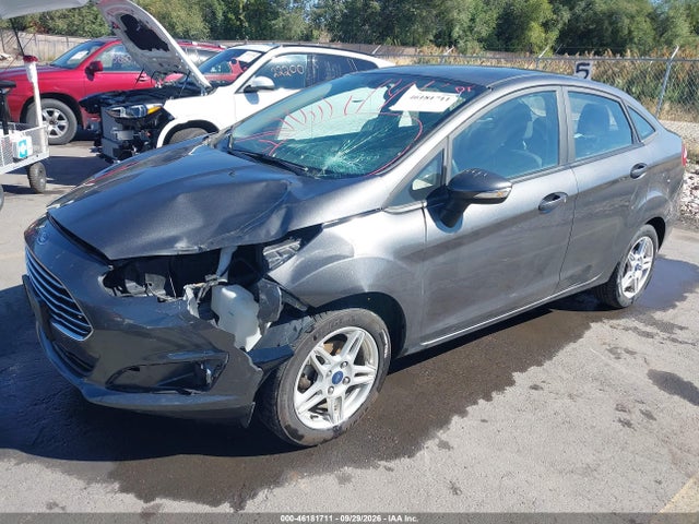 Ford FIESTA SE 2018 3FADP4BJ7JM144210 Image 2
