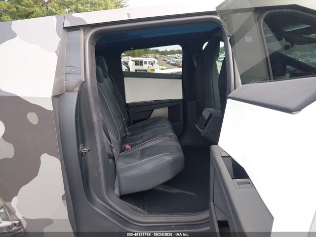 Продаж на аукціоні авто 2024 Tesla Cybertruck All-wheel Drive, vin: 7G2CEHED1RA032375, номер лоту: 46181768