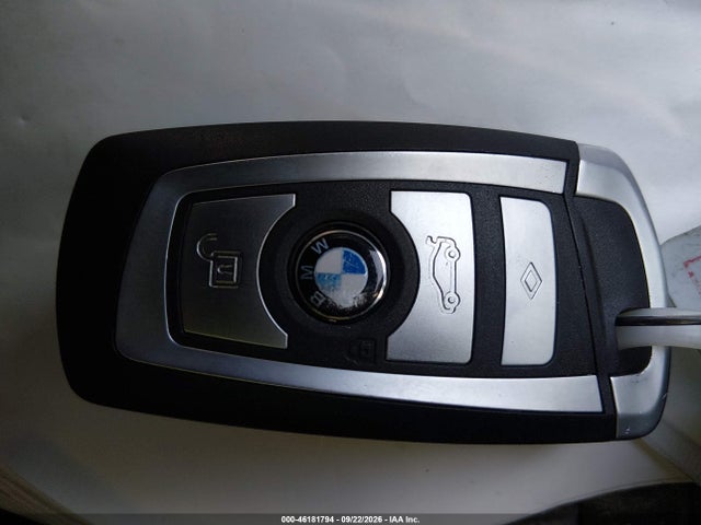 WBA5A5C59GD525923 BMW 528I
