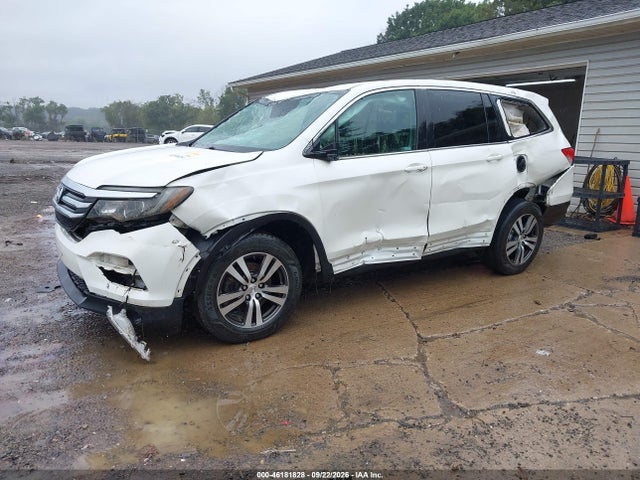 46181828 :رقم المزاد ، 5FNYF6H33JB035993 vin ، 2018 Honda Pilot Ex مزاد بيع