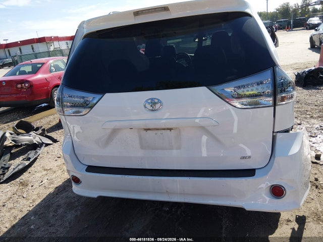 2012 Toyota Sienna Se 8 Passenger მანქანა იყიდება აუქციონზე, vin: 5TDXK3DC3CS184897, აუქციონის ნომერი: 46181836