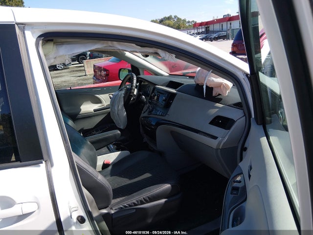 2012 Toyota Sienna Se 8 Passenger მანქანა იყიდება აუქციონზე, vin: 5TDXK3DC3CS184897, აუქციონის ნომერი: 46181836