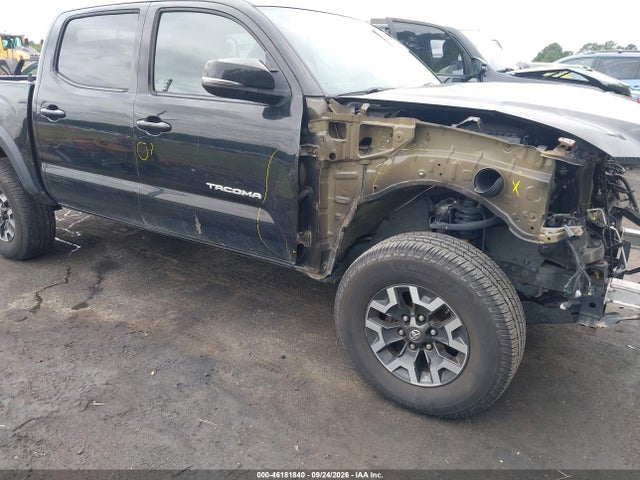Продаж на аукціоні авто 2017 Toyota Tacoma Trd Off Road, vin: 3TMCZ5AN7HM077998, номер лоту: 46181840
