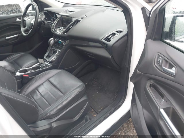 46181849 :رقم المزاد ، 1FMCU9J93EUB64941 vin ، 2014 Ford Escape Titanium مزاد بيع