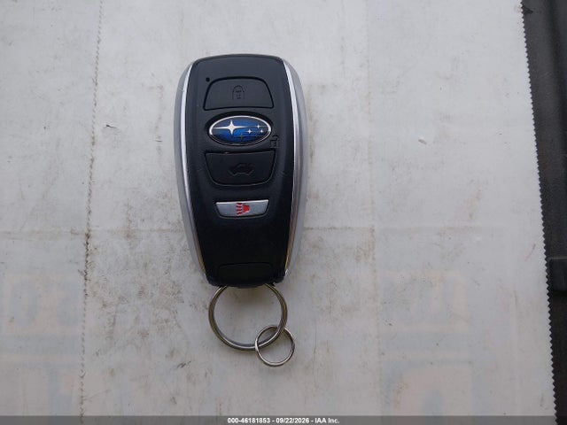 JF2GPANC8H8253701 Subaru Crosstrek 2.0i Limited