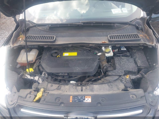 46181867 :رقم المزاد ، 1FMCU9GX3FUC19086 vin ، 2015 Ford Escape Se مزاد بيع