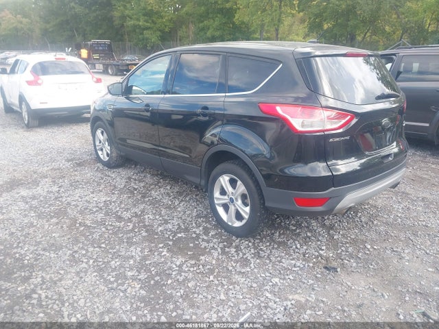 46181867 :رقم المزاد ، 1FMCU9GX3FUC19086 vin ، 2015 Ford Escape Se مزاد بيع