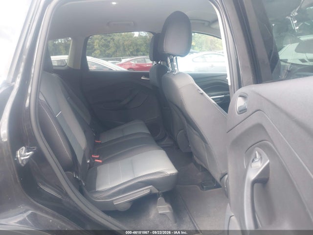 46181867 :رقم المزاد ، 1FMCU9GX3FUC19086 vin ، 2015 Ford Escape Se مزاد بيع