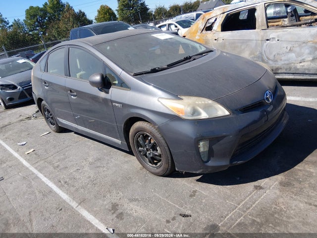 Продажа на аукционе авто 2013 Toyota Prius Two, vin: JTDKN3DU1D1635088, номер лота: 46182016