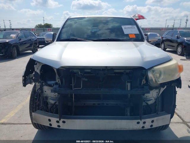 46182021 :رقم المزاد ، JTEZU5JR2A5012592 vin ، 2010 Toyota 4runner Sr5 V6 مزاد بيع