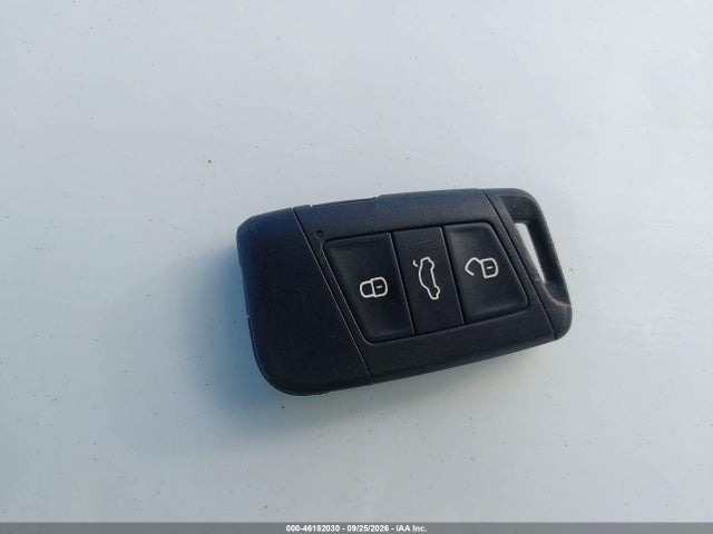 2019 Volkswagen Jetta 1.4t Sel Premium მანქანა იყიდება აუქციონზე, vin: 3VWG57BUXKM002568, აუქციონის ნომერი: 46182030