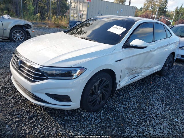 2019 Volkswagen Jetta 1.4t Sel Premium მანქანა იყიდება აუქციონზე, vin: 3VWG57BUXKM002568, აუქციონის ნომერი: 46182030