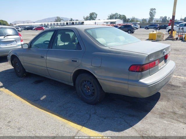 Продажа на аукционе авто 1998 Toyota Camry Le, vin: JT2BG22K6W0128582, номер лота: 46182051
